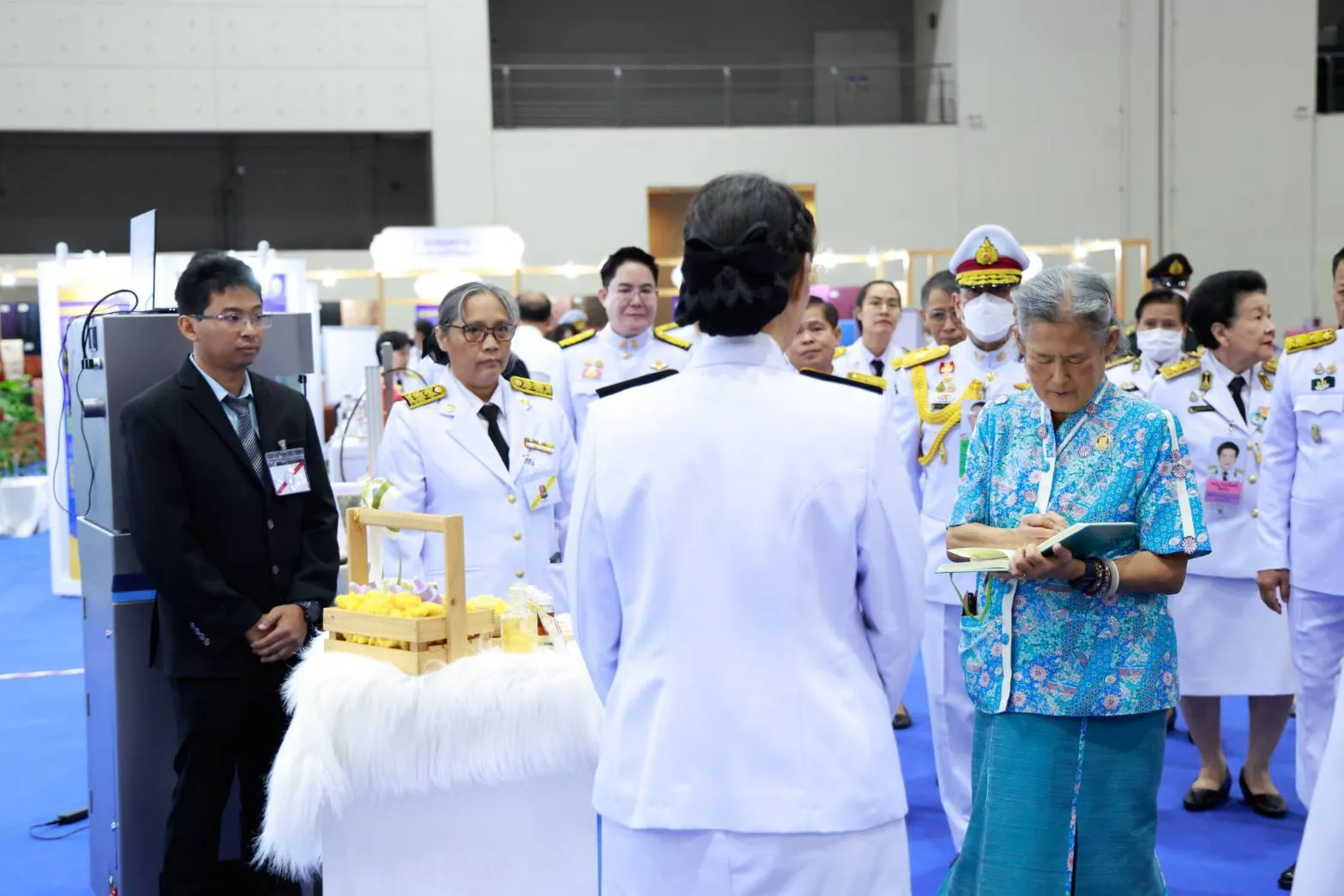 Presentation of the cold plasma research and innovation at the 20th Royal Peacock Emblem fair